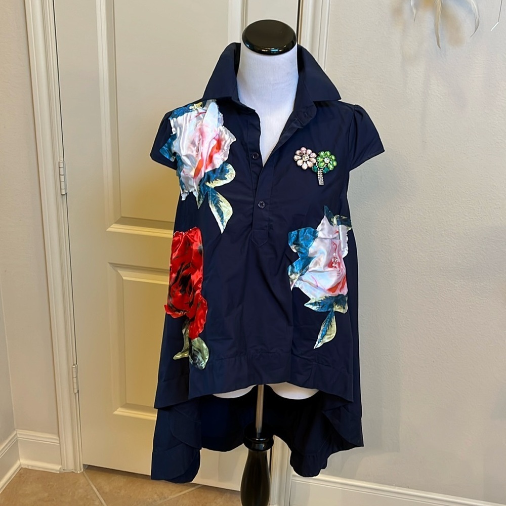 NEW N by Nancy Boutique top